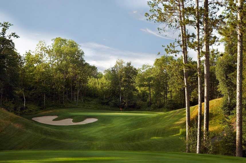 The Gold Standard At Golden Eagle Golf Club