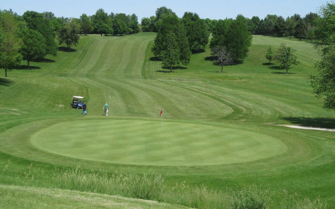Briggs Woods Golf Course: Golf In The Heart of Iowa